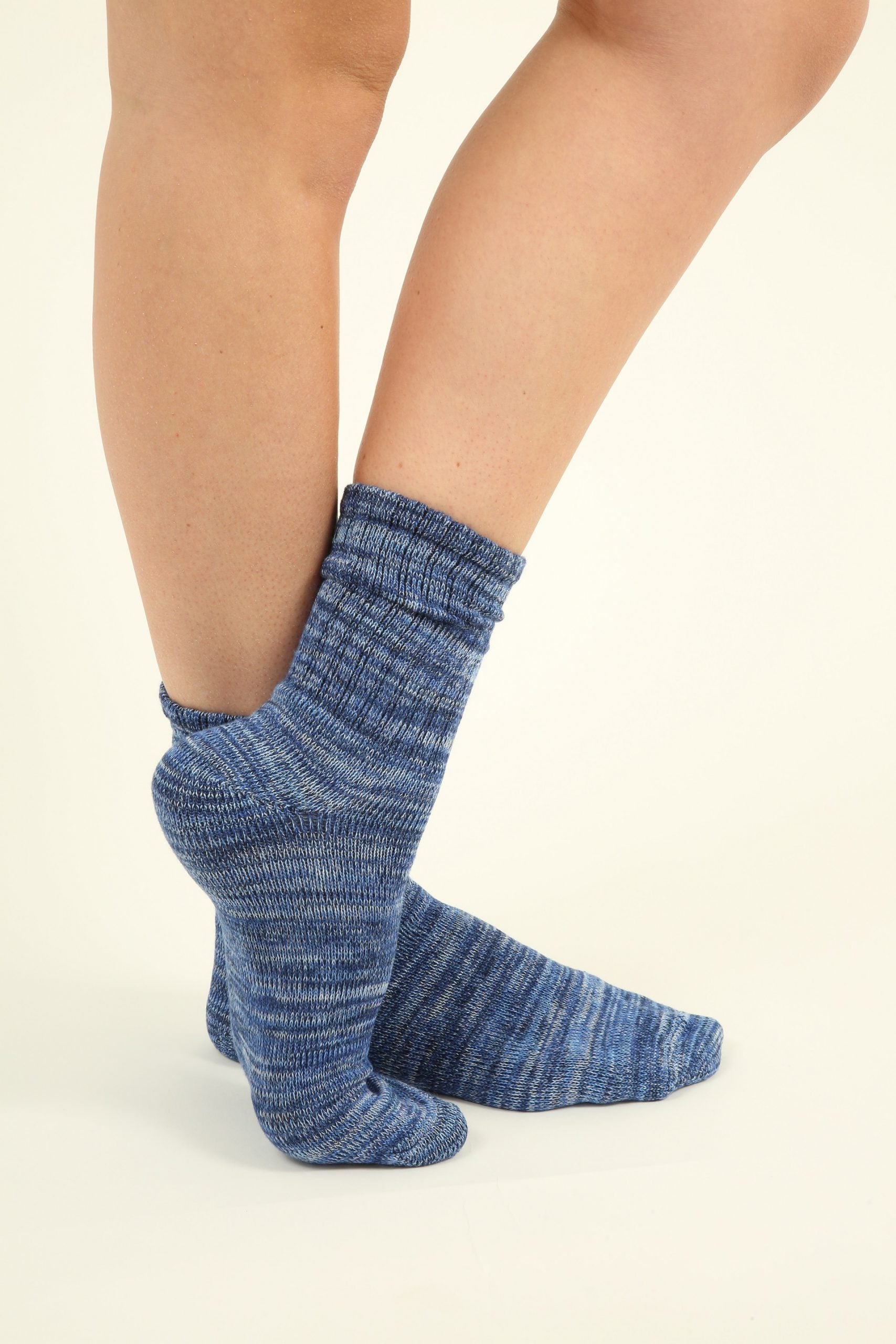 Thicker Seamless Bamboo Socks - 4 pairs