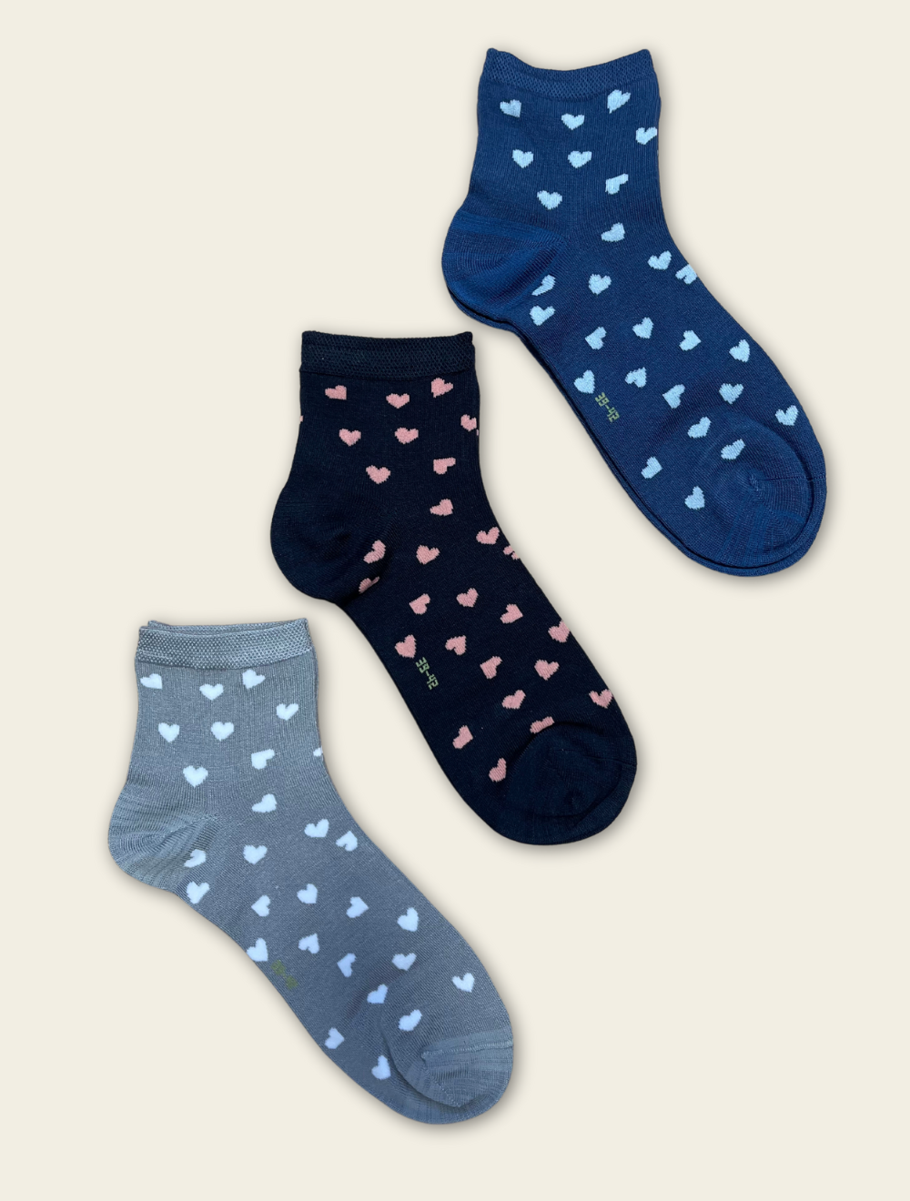 Seamless Bamboo Socks with hearts - 6 pairs